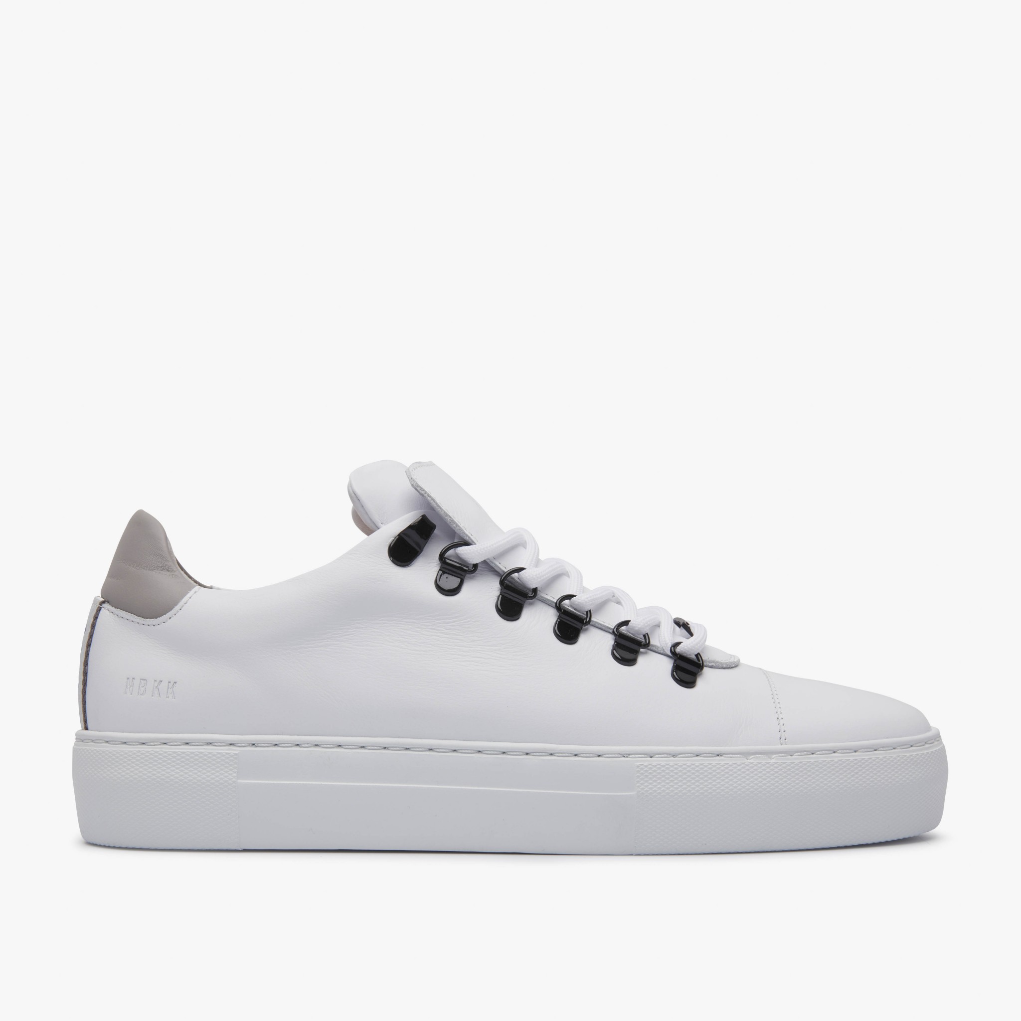 witte-sneakers-heren-399mlt-1.jpg